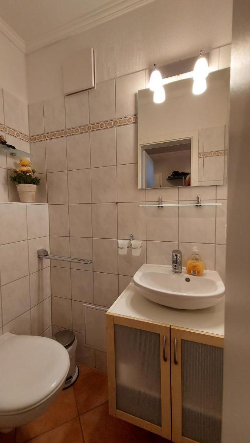 Ferienwohnung Hafenblick Wiek auf Rügen Zewnętrze zdjęcie